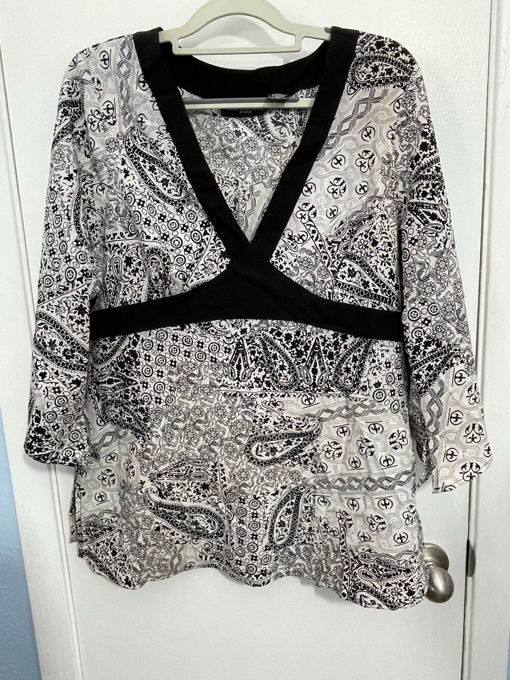 Y2K Blue Diamond Blouse XL Black White Paisley Whimsigoth Boho Flounce Sleeve